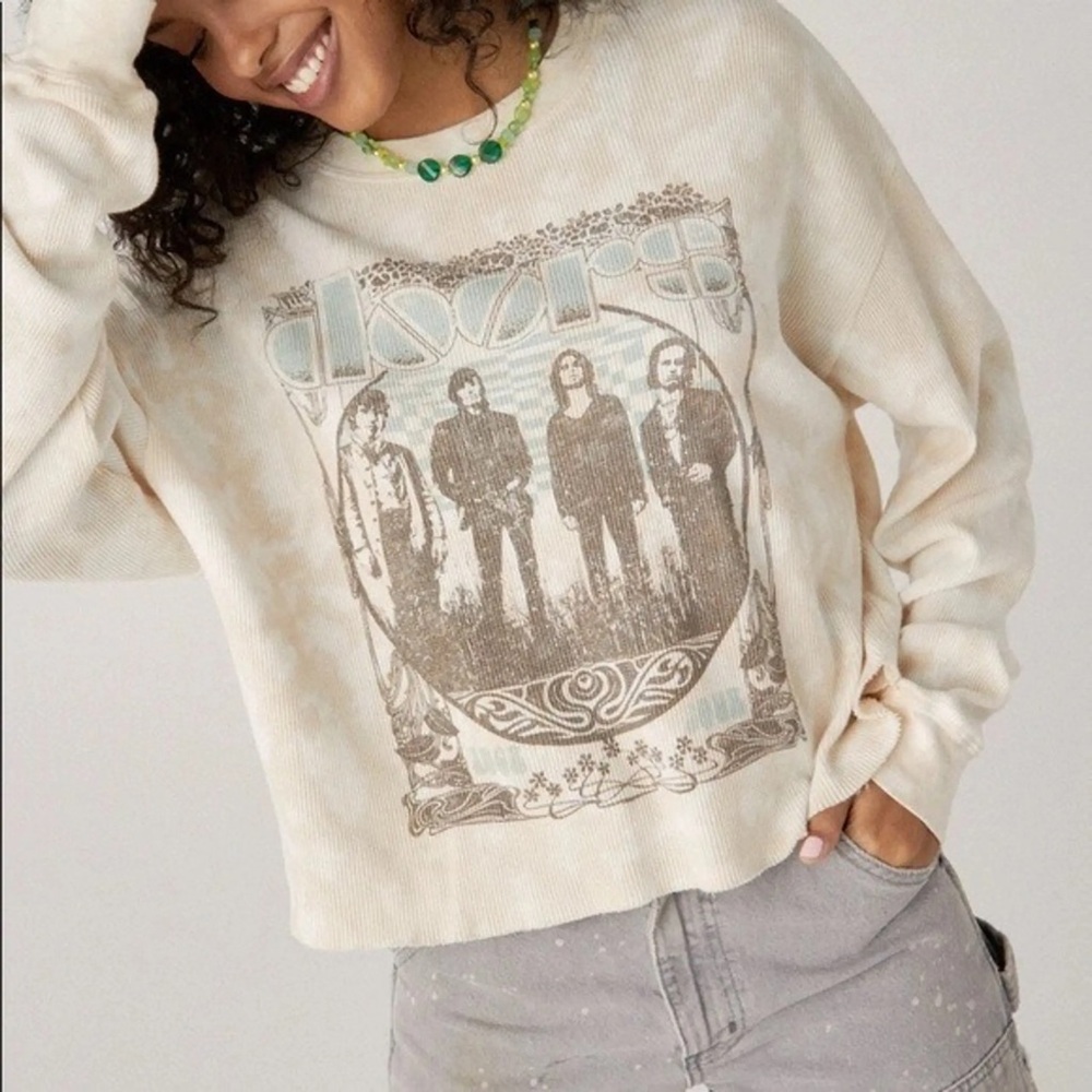 Daydreamer Cream Long Sleeve Tee